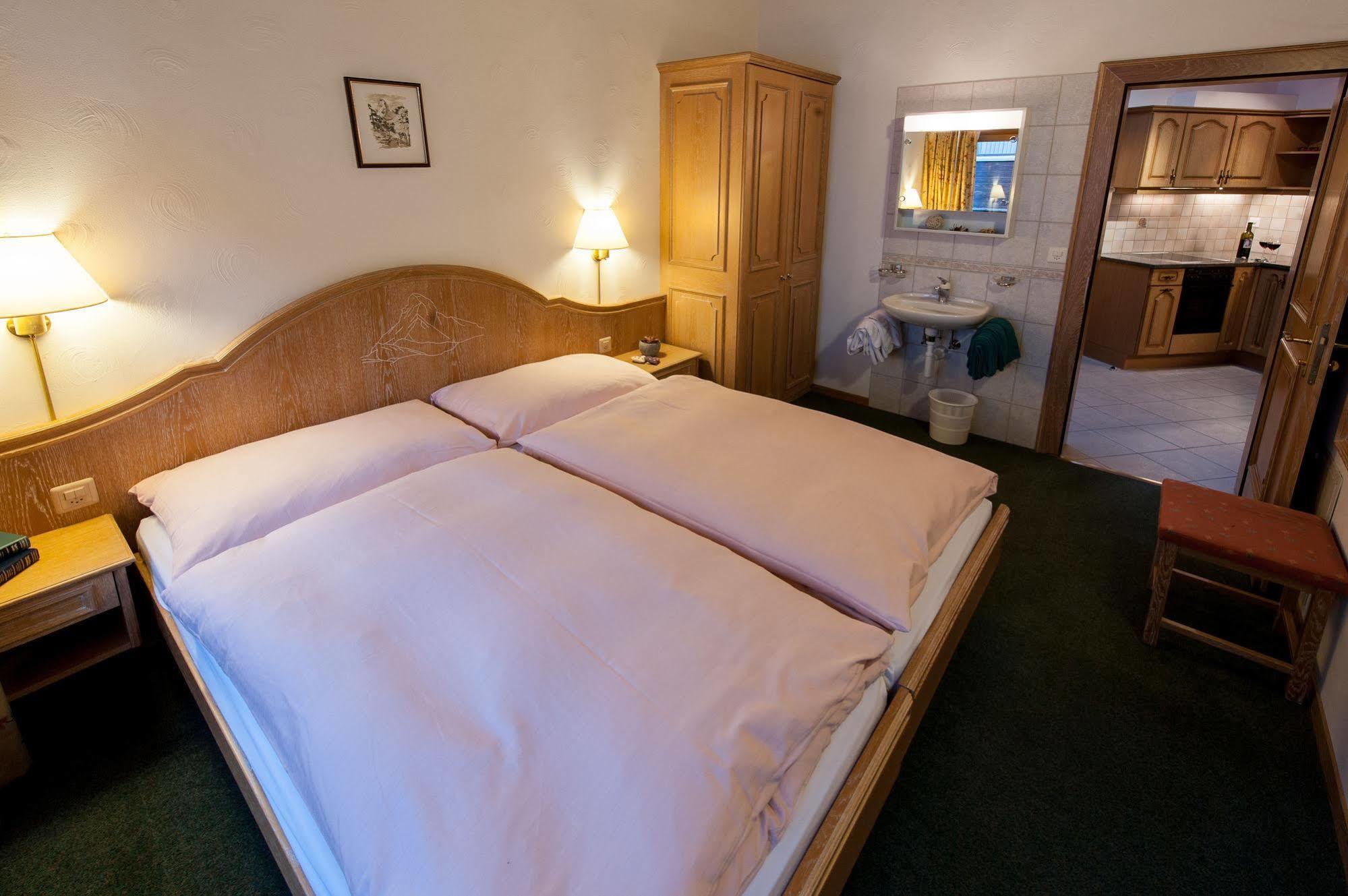 Appartements Zermatt Paradies Εξωτερικό φωτογραφία